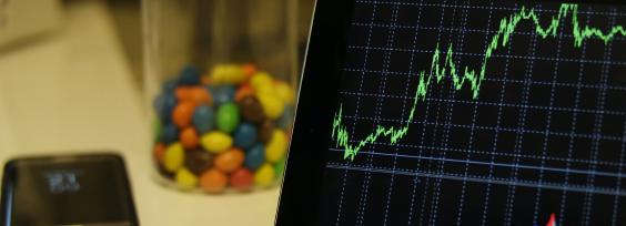 Pandemic Trading Pushes Startup Brokerage Firm Robinhood to the Top in Monthly Trades