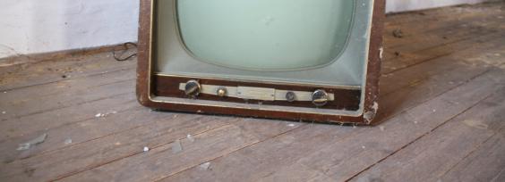 Traditional TV Bundles Face New Risks as Wallets Tighten